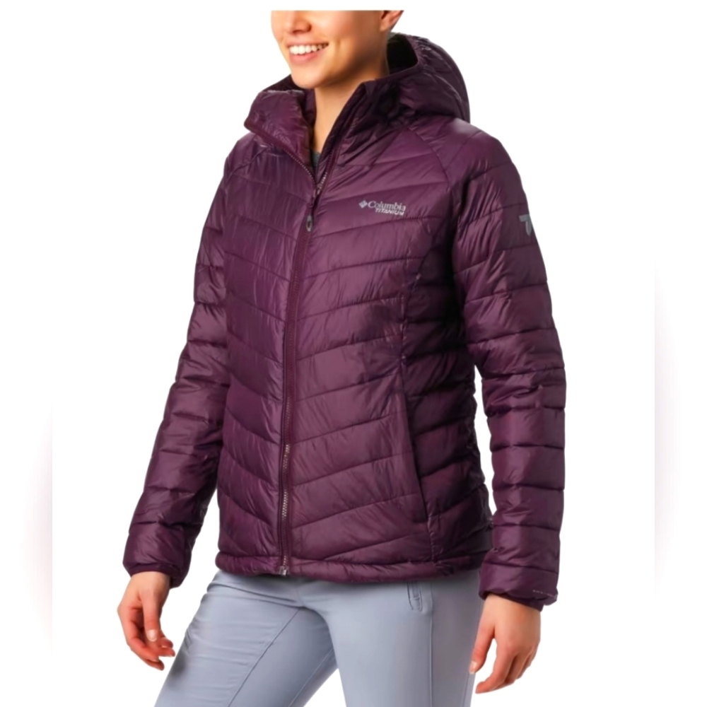 NWT Columbia Titanium Snow Country XS Black Cherry Hooded Jacket in stock bag